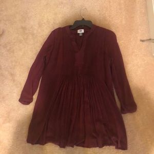 Old navy maroon long sleeved ruffled shirt